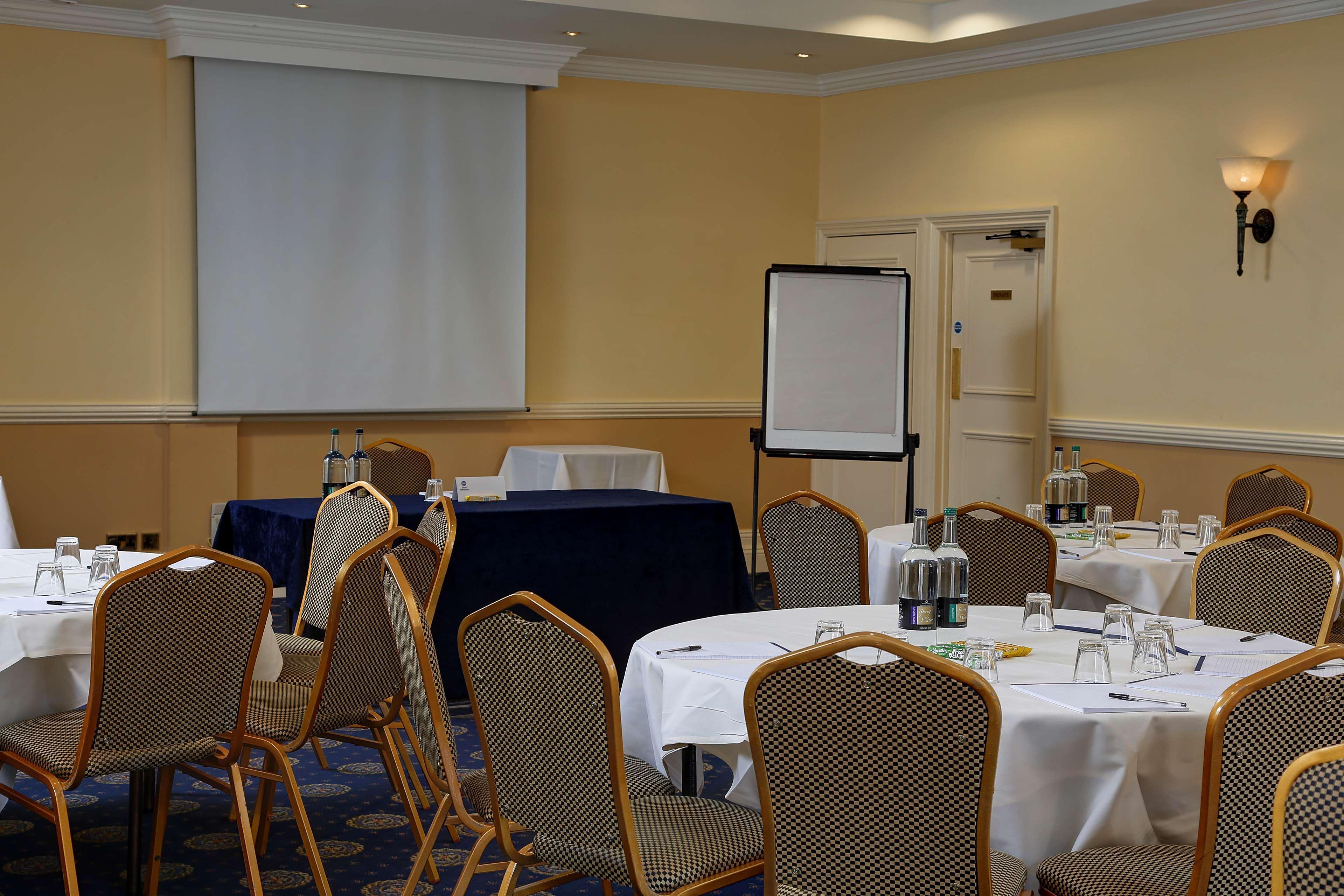 Crowne Plaza East Midlands Airport By Ihg Hotel Derby Kültér fotó
