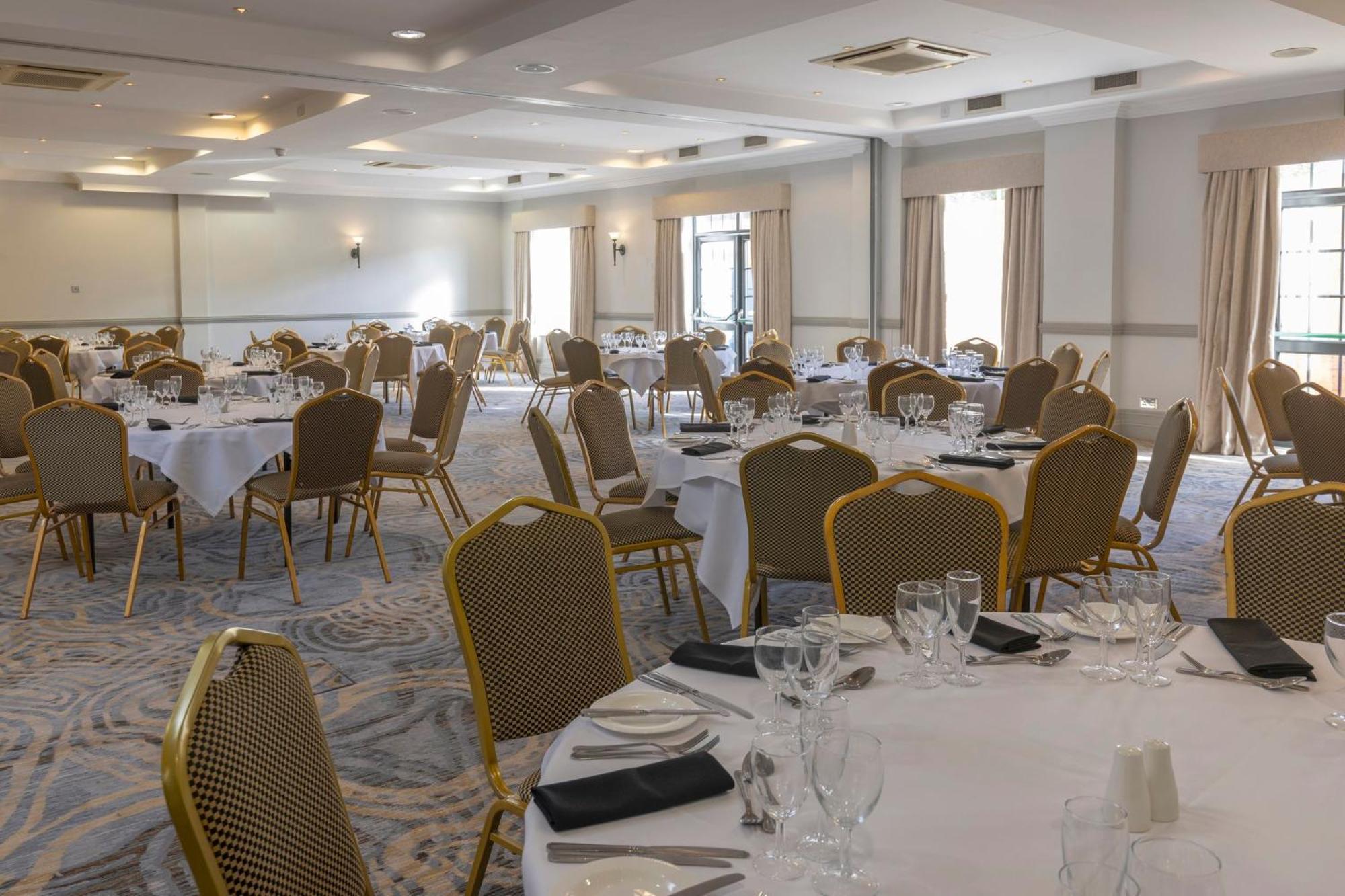 Crowne Plaza East Midlands Airport By Ihg Hotel Derby Kültér fotó